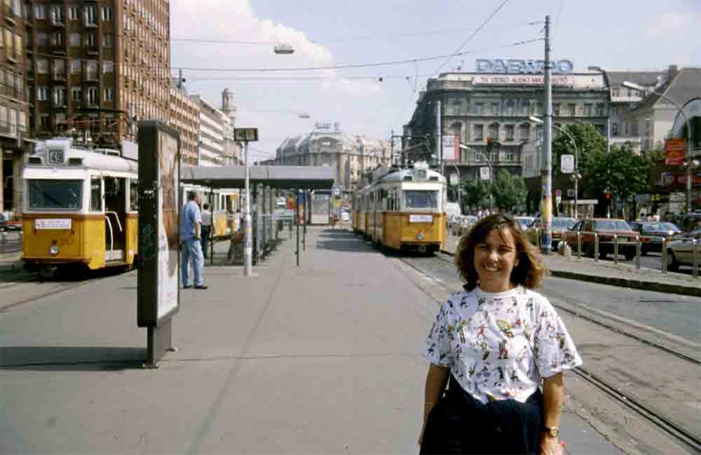 23 - Hungria - Budapest, tranvias, Nuri